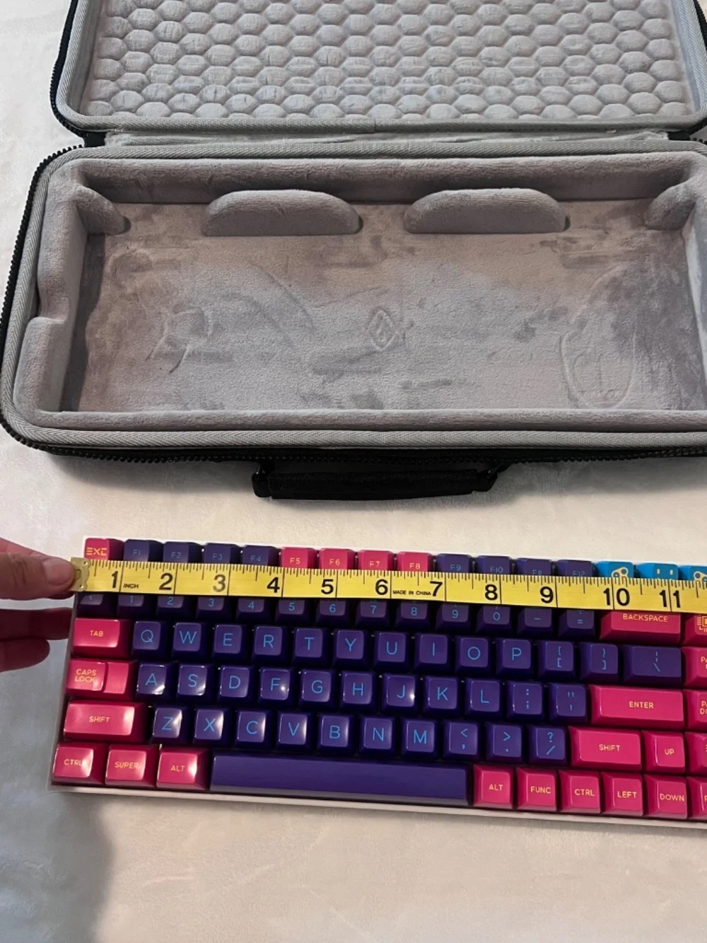 Custom 65% Mechanical Gaming Keyboard w/ Hard Carry Case, USB Cable & Keycap Pul